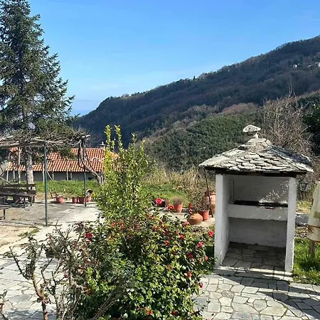 Maria's Paradisehome Holiday home Kissos (Thessaly)